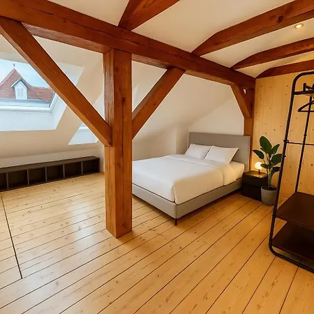 Mel&bens Altstadt Apartment *
