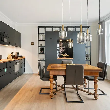 Mel&bens Altstadt Mit Parkoption Apartment